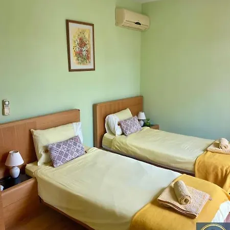 Scenic, 2 Bedroom With Views 아파트 Kableshkovo (Burgas)