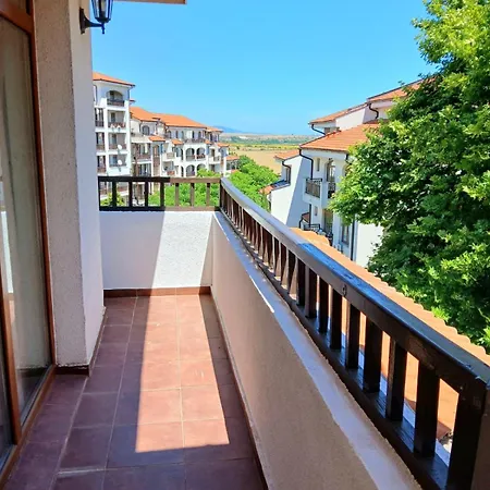 Scenic, 2 Bedroom With Views 아파트 Kableshkovo (Burgas)